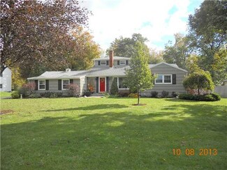 4575 E Overlook Dr, Buffalo, NY 14221