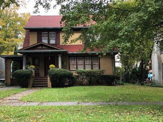 206 W State St, Wellsville, NY 14895