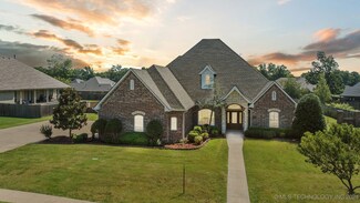 2548 Cambridge Cir, Tahlequah, OK 74464