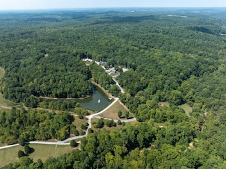 8020 Oak Springs Rd, Nunnelly, TN 37137