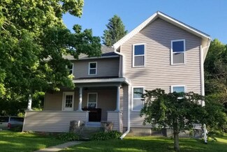 570 E Main St, Springport, MI 49284