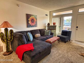 7948 E Colette Cir Unit 151, Tucson, AZ 85710
