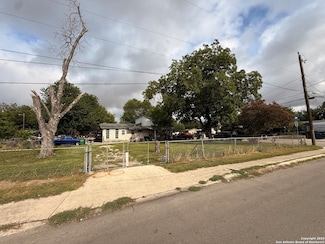 202 Segura St, San Antonio, TX 78237