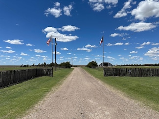 5765 Farm To Market Road 2250, Claude, TX 79019