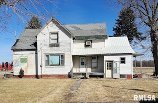 605 N Sparta St, Wataga, IL 61488