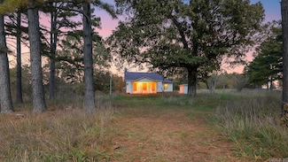 2427 M Hwy, Koshkonong, MO 65692