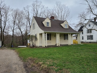 13 S Lake St, Litchfield, CT 06759