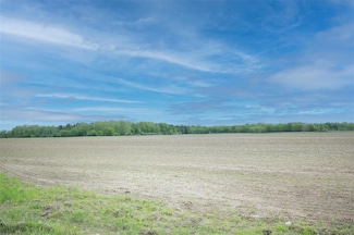 1144 N Waldo Rd, Midland, MI 48642