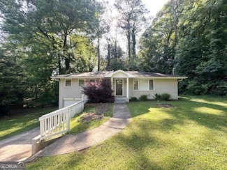 570 Kenridge Cir, Stone Mountain, GA 30083