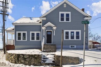 283 Milton Rd, Warwick, RI 02888
