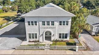 315 Main St Unit A, Bay Saint Louis, MS 39520