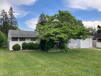 4430 Elmhurst Rd, Toledo, OH 43613