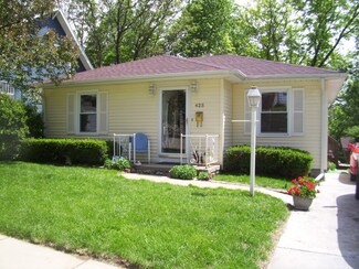 425 Fuller Ave, Council Bluffs, IA 51503