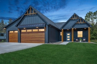 3580 Rooney Place, Saint Paul, MN 55110