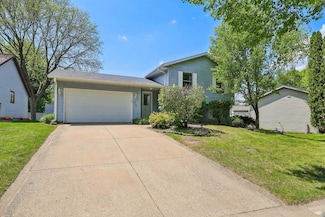 4518 American Ash Dr, Madison, WI 53704