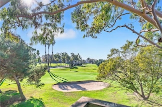 19 Las Brisas Unit 10, Irvine, CA 92612