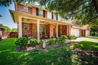 9319 Marble Falls Dr, Arlington, TX 76002