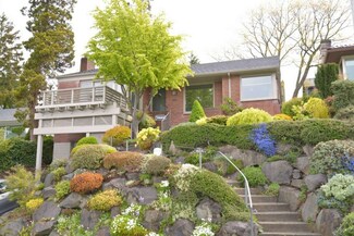 3016 43rd Ave W, Seattle, WA 98199