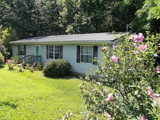 11495 Fisher Rd, Bon Aqua, TN 37025