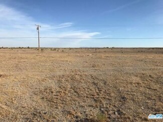 1429 Carpenter Ave, Salton City, CA 92275