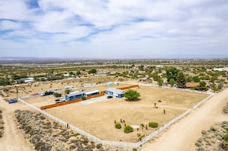 9127 Holiday Ln, Pinon Hills, CA 92372