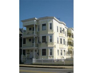 246 S Broadway, Lawrence, MA 01843