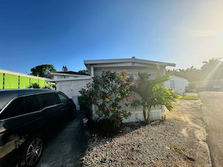 4633 SW 73rd Ave Unit 27, Davie, FL 33314