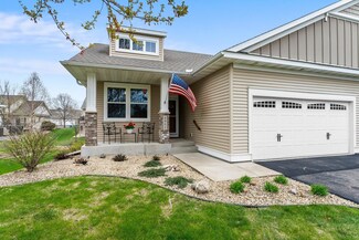 4902 Brooklyn Ln, Saint Paul, MN 55123