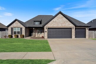440 Ranalli Ave, Springdale, AR 72762
