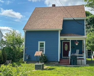 31 Blake St, Brewer, ME 04412