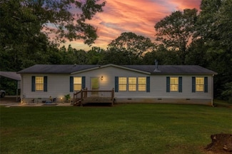 319 Aderhold Rd, Carnesville, GA 30521