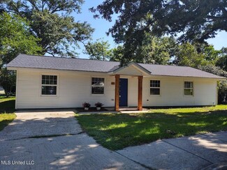 2101 Atkinson Rd, Biloxi, MS 39531