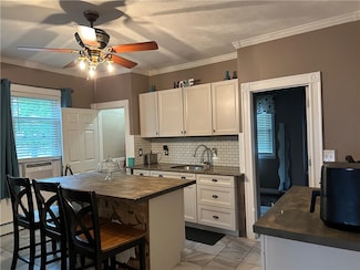 20 Hereford St, Providence, RI 02908