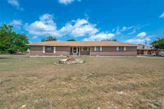205 New Hope Rd E, McKinney, TX 75071