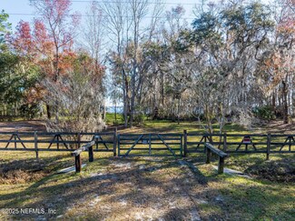 248 Saint Johns Dr, Palatka, FL 32177