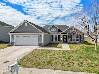 3302 Hardee Farms Dr, New Bern, NC 28562