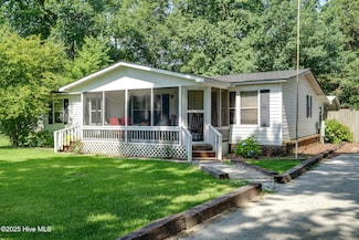 337 Maxwell Mill Rd, Pink Hill, NC 28572