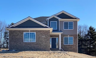57 Cayuga Trail, Oakland Charter Township, MI 48363