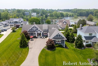 3794 Lake Birch St NE, Grand Rapids, MI 49525