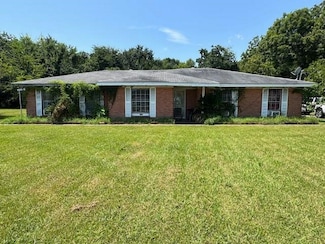 3235 Concord Rd, Beaumont, TX 77703