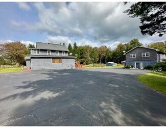 596 Route 196 Unit 2nd FL, Tobyhanna, PA 18466