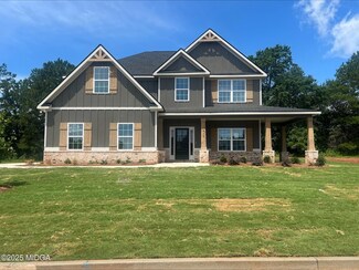 410 Bella Notte Cir Unit 25A, Warner Robins, GA 31088