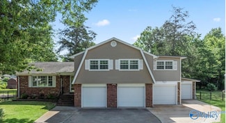 6304 Cedar Point Dr NW, Huntsville, AL 35810