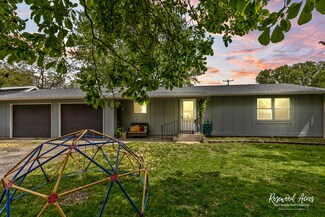 125 E 2nd St S, Chebanse, IL 60922