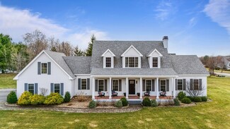 26 Lyons Farm Rd, Haverhill, MA 01835