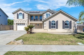 641 Vista Ct, Lemoore, CA 93245