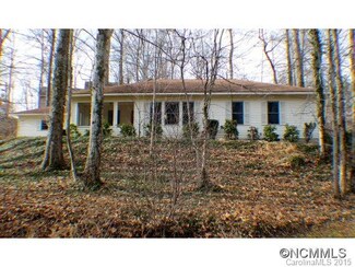 97 Thomas Coke Dr, Waynesville, NC 28785