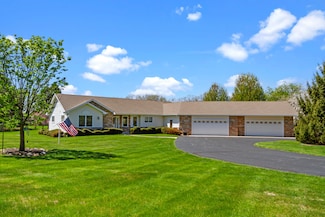 N8117 Rose Terrace, Elkhorn, WI 53121