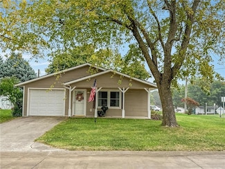 1607 N Clayton Ave, Maryville, MO 64468