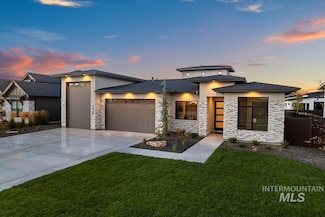 9958 W Gladiola Ct, Star, ID 83669